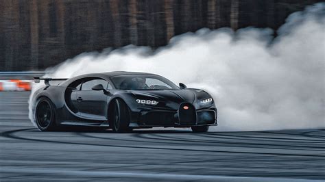 Watch A 1479 Hp Bugatti Chiron Pur Sport Rip A Massive 4 Wheel Drift