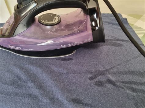 Philips Steam Iron 5000 Series 2400 W Power 45 Gmin Continuous Steam