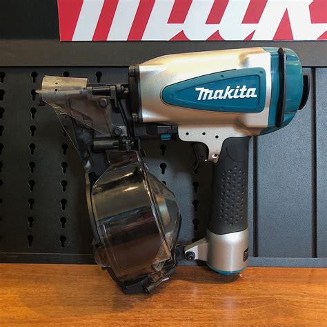 Pregador Pneum Tico Pregos De A Mm Makita An Corebral