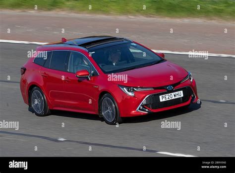 Toyota Corolla C1h Hi Res Stock Photography And Images Alamy