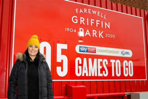 Natalie Sawyer | Brentford FC