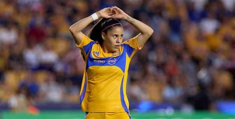 Liga Mx Femenil Checa Por Qu Lizbeth Ovalle Borr Sus Fotos En Tigres