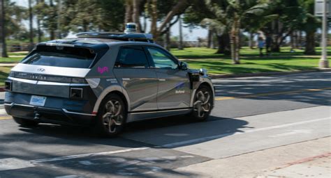 Motional And Lyft To Launch Autonomous Ride Hailing Service In Los