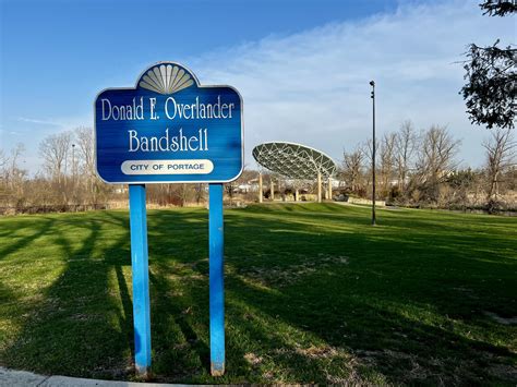 KZOO - Hidden Gem 💎 Playground- Central Park in Portage! - Unique Music