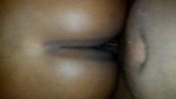 Dee Dee coño lechoso suave XVIDEOS