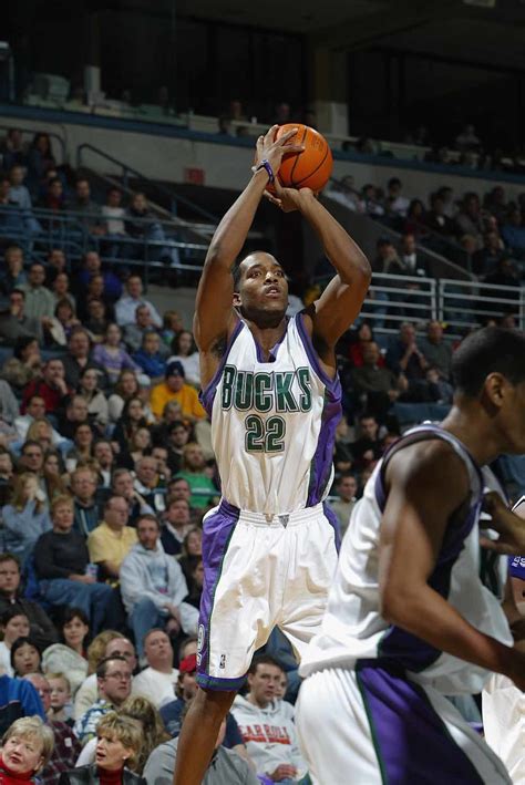 Milwaukee Bucks Michael Redd Millones De Marca