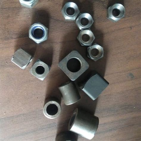 Blue Powder Coated Industrial Threaded Hexagonal Mild Steel Nut At Best