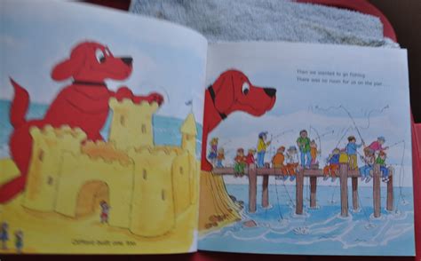 Clifford The Big Red Dog And The Big Storm By Norman Bridwell