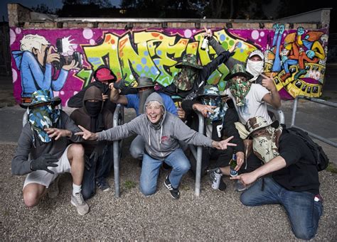 Een week met graffiti crew 1UP: "Alsof we in een spy movie zaten ...