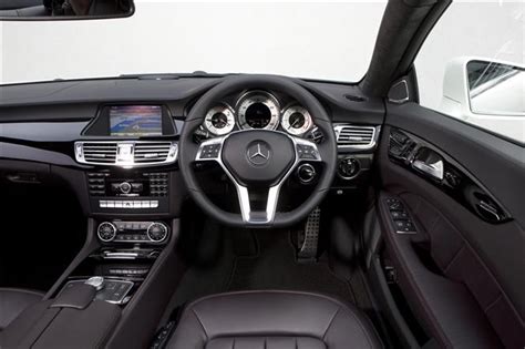 Twin Test Mercedes Benz Cls Vs Bmw 6 Series Gran Coupe