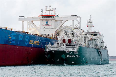 Lng Bunkering Vessel Brassavola Carries Out First Lng Bunkering