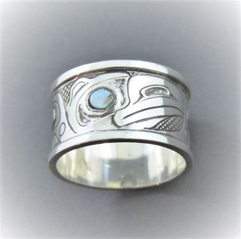 Haida Silver Raven Ring Northwest Coast Artabalone Ring Etsy Hand Engraved Jewelry Abalone