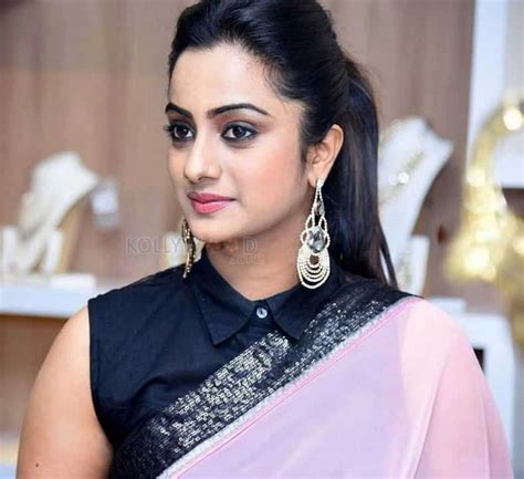 actress namitha pramod photoshoot    kollywood zone