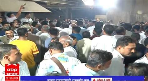 Abhishek Ghosalkar Funeral Where Peoples Crowd On Abhishek Ghosalkar Maharashtra News Abp Majha