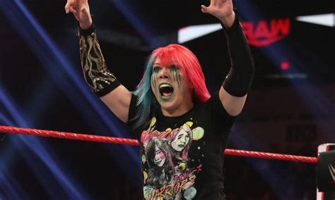 WWE's Asuka Was Present During A Mall Shooting In Las Vegas