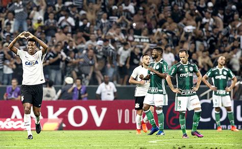 Corinthians x Palmeiras - 22/02/2017 - Esporte - Fotografia - Folha de ...