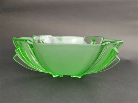 Vintage Green Uranium Glass Bowl Depression Glass Art Deco Etsy