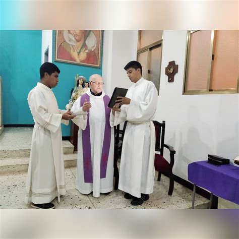 Arquidiócesis De Ciudad Bolívar Con Retiro Espiritual Inició La Cuaresma El Seminario Mayor