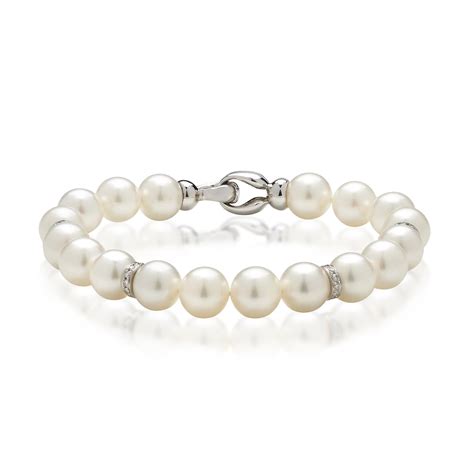 18ct White Gold Akoya Pearl And Diamond Bracelet Pravins Jewellers