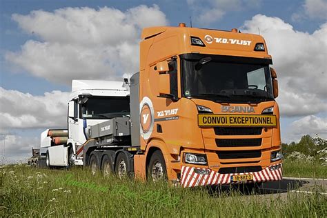 The Power To Care V D Vlist Scania 8x4 Heavy Hauler With A Flickr