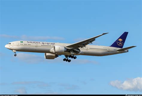 Hz Ak Saudi Arabian Airlines Boeing Fger Photo By Daniel Nagy