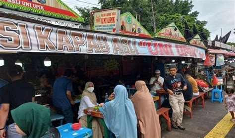 Tak Cuma Di Bukittinggi Sentra Nasi Kapau Ala Los Lambuang Juga Ada Di