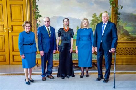 Harald De Noruega El Decano De Europa