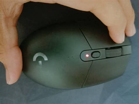 Logitech G304 ไฟdpiสีแดงเกิดจากอะไรครับ Pantip