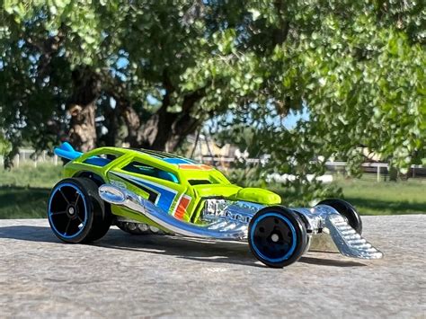 Hot Wheels Surf Crate