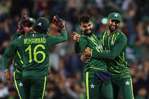 T20 World Cup Pakistan S Semifinal Hopes Alive With Win Over SA