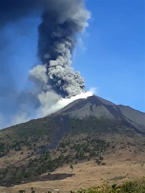 Pacaya Volcano History