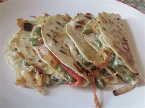 Riquisimas Quesadillas De Nopales Delicious Cactus Quesadillas YouTube