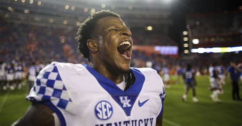 How To Watch And Stream Kentucky Vs Tennessee Football Live Blog For