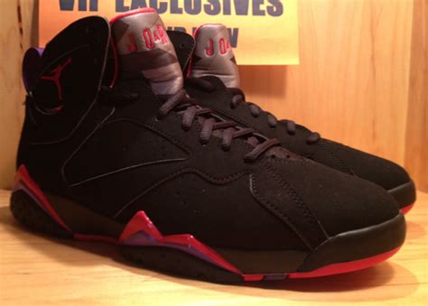 Air Jordan 7 Retro - Black/True Red-Dark Charcoal-Club Purple ...