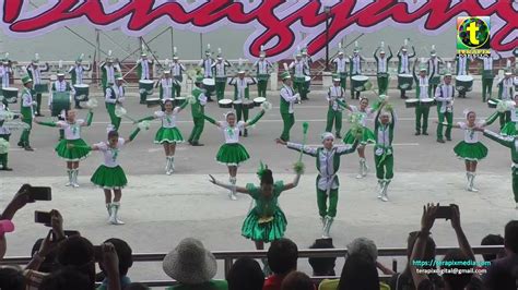 Majorettes Dingle National High School Tambor Trumpa Martsa Musika