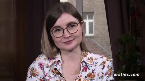 Ersties 29 jährige Lehramtsstudentin Emily Macht Es Sich Intensiv Selbst Emily Babe