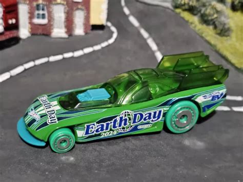 HOT WHEELS SUPERCHARGED Earth Day Drag Car PicClick UK