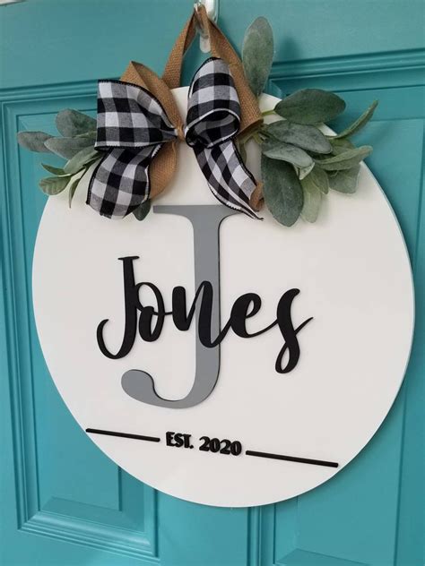 Personalized Door Hanger Personalized Gift Last Name Door | Etsy