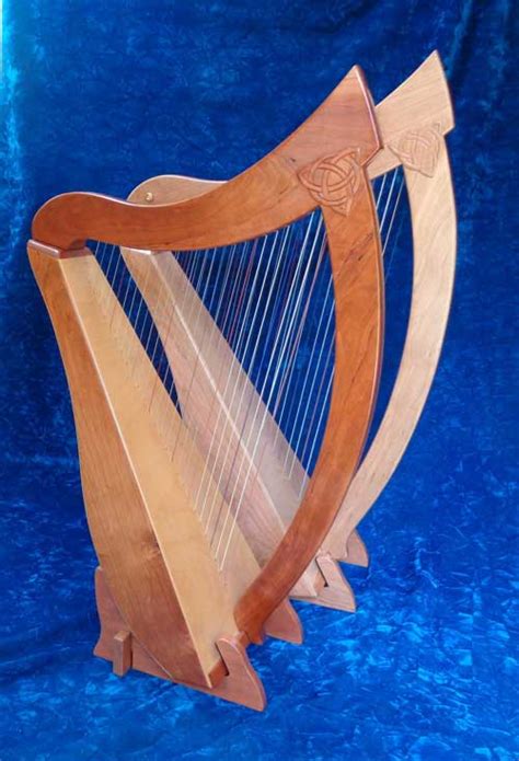 Marini Made Harps Celtic Lap Harp