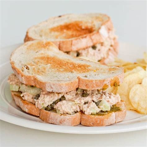 Tuna Sandwich with Pesto and Capers