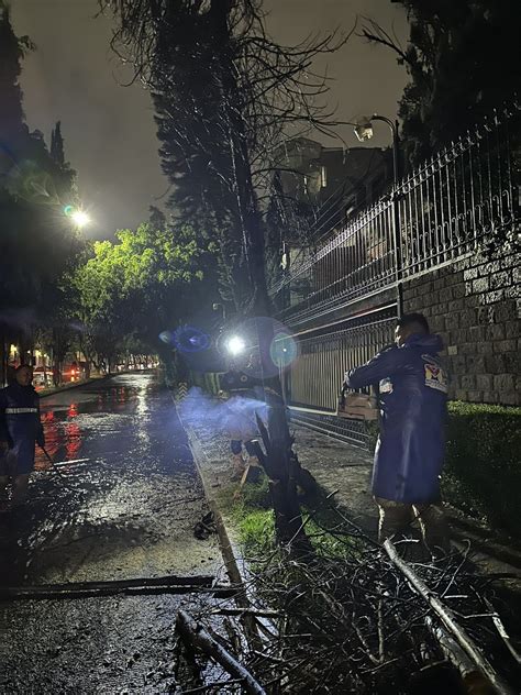 Protecci N Civil Miguel Hidalgo On Twitter Se Registra Fuerte Lluvia