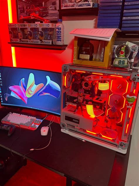 Red Gaming PC - Micro Center Build