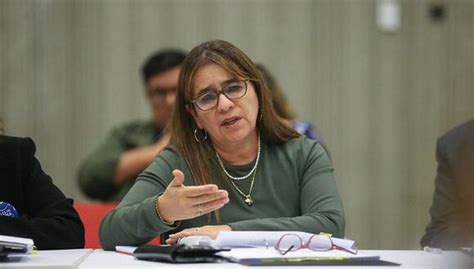 Miriam Ponce Vértiz Sería La Nueva Ministra De Educación Tras Salida Magnet Márquez Minedu