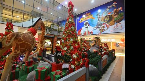 Já é Natal atrações nos shoppings de Salvador têm música Papai Noel