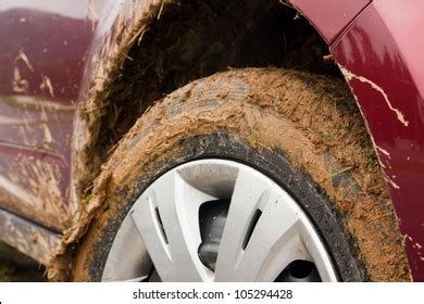 Car Stuck Mud Stock Photo 105294428 | Shutterstock