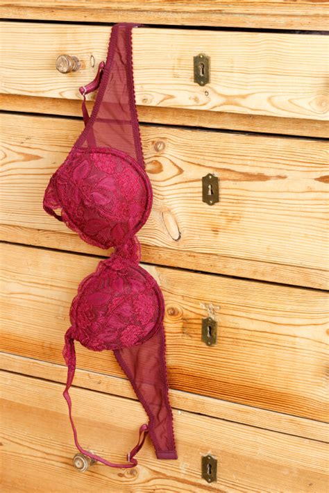 Addicted To Lingerie 8 Steps To Curb The Obsession The Lingerie