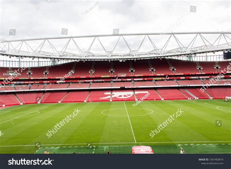 Emirates Stadium: Over 4,830 Royalty-Free Licensable Stock Photos | Shutterstock