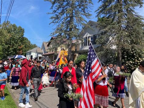 Hundreds Participate In Procession For Our Lady Of El Cisne Diocese