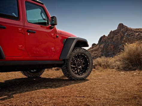 Cooper Discoverer Rugged Trek Review - Truck Tire Reviews