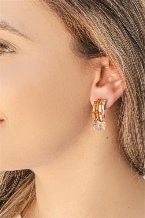 Brinco Bordado A M O Cristais Nude E Vidrilhos Em Tons De Marrom Folheado Em Ouro K